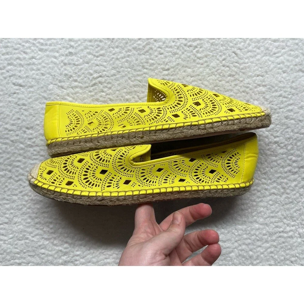 Talbots Flats Womens 10.5 Yellow Izzy Perforated Scallop Espadrille Coastal Boho